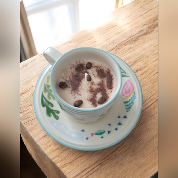 Fresh Brewed Coffee Scented Candle Fish Design Teacup & Saucer 100% Soy Wax - Picture 2 of 3